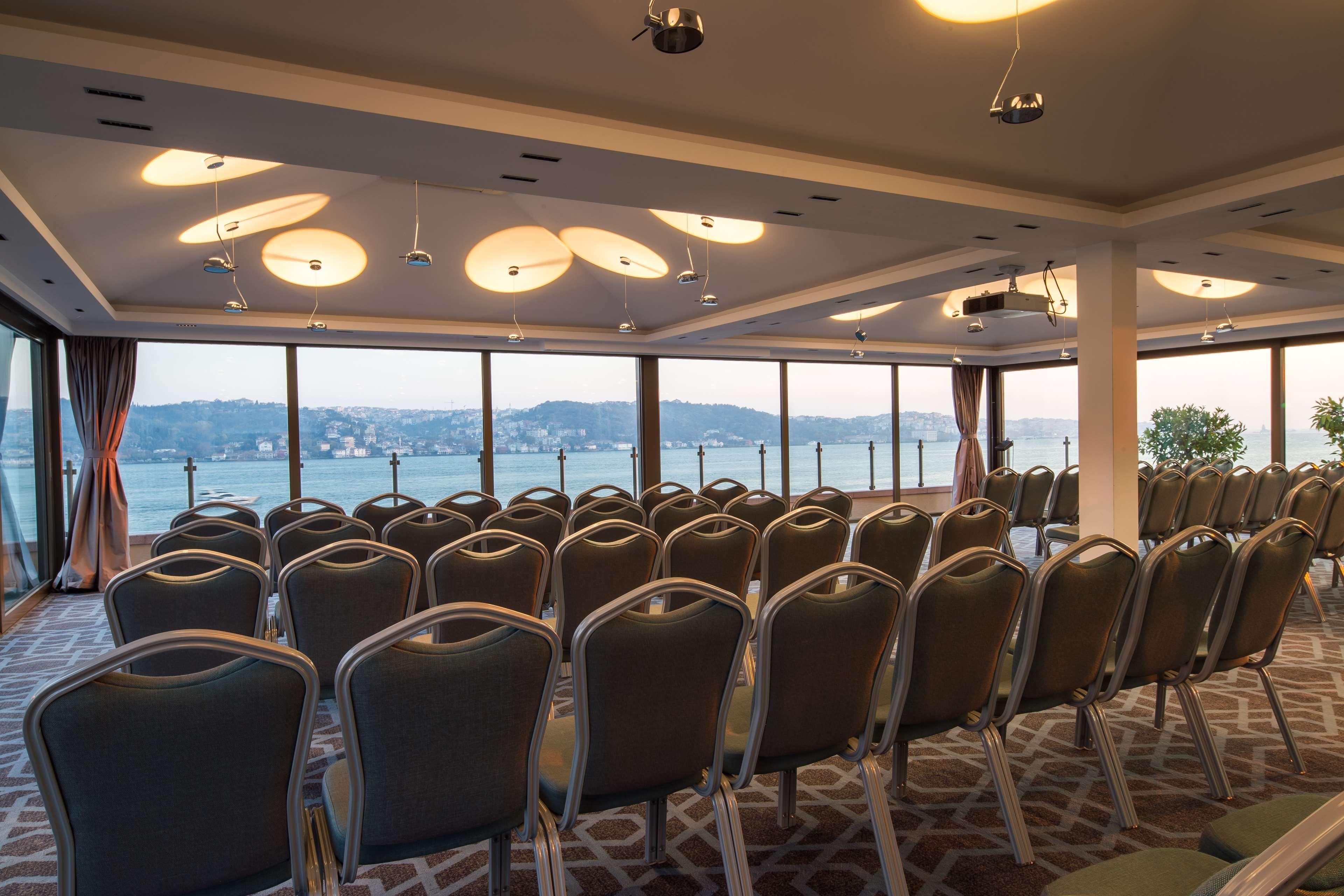 Radisson Blu Bosphorus Hotel Стамбул Экстерьер фото The conference centre